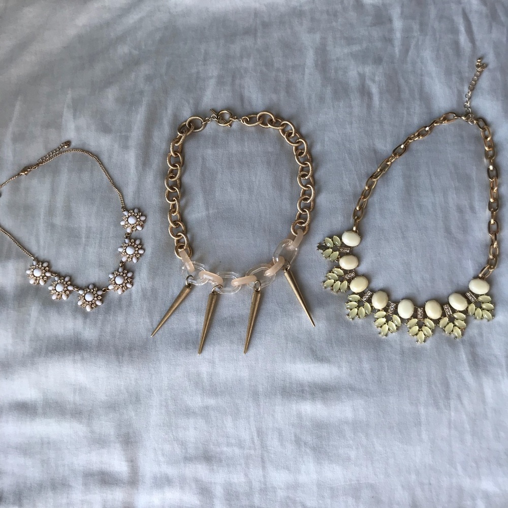 Statement necklaces set